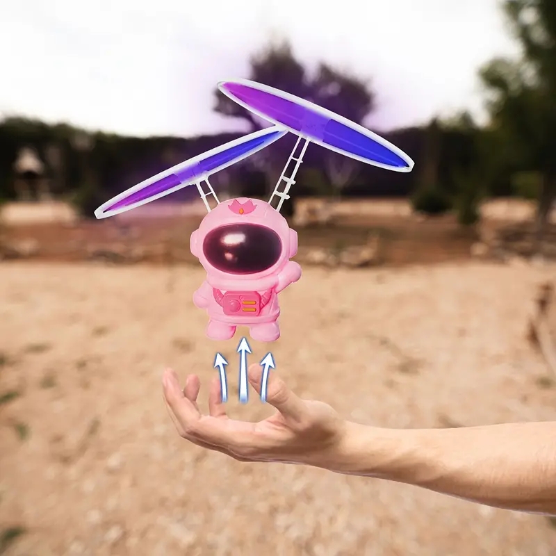 ミニ宇宙飛行士ドローン漫画宇宙飛行士飛行ロボットおもちゃ U - Drone Pro Rc Ufo のレビューと価格